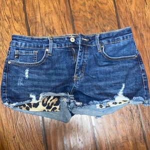 KanCan Leopard Pocket Jean Shorts